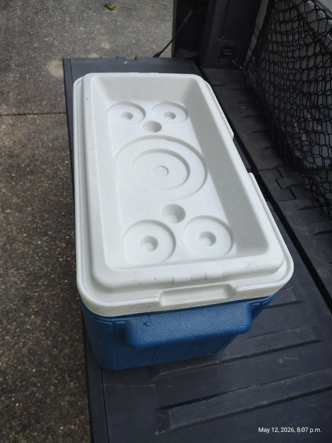 Coleman 28qt Picnic Cooler with Cup Holder - photo 4