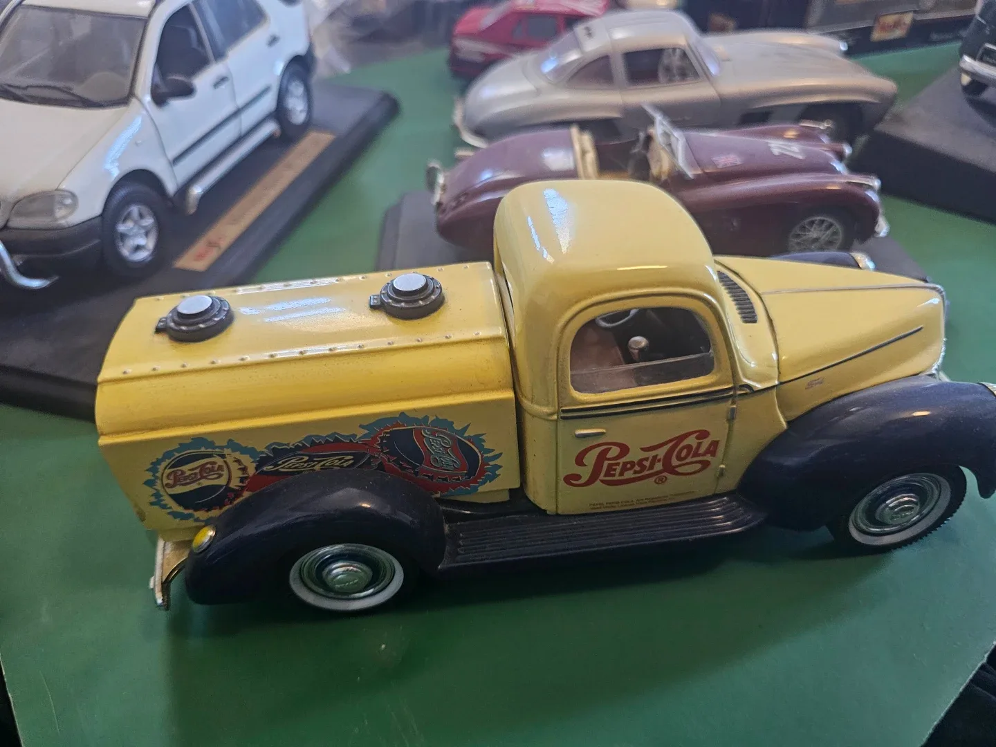 Variety of models cars all for 30 - photo 2