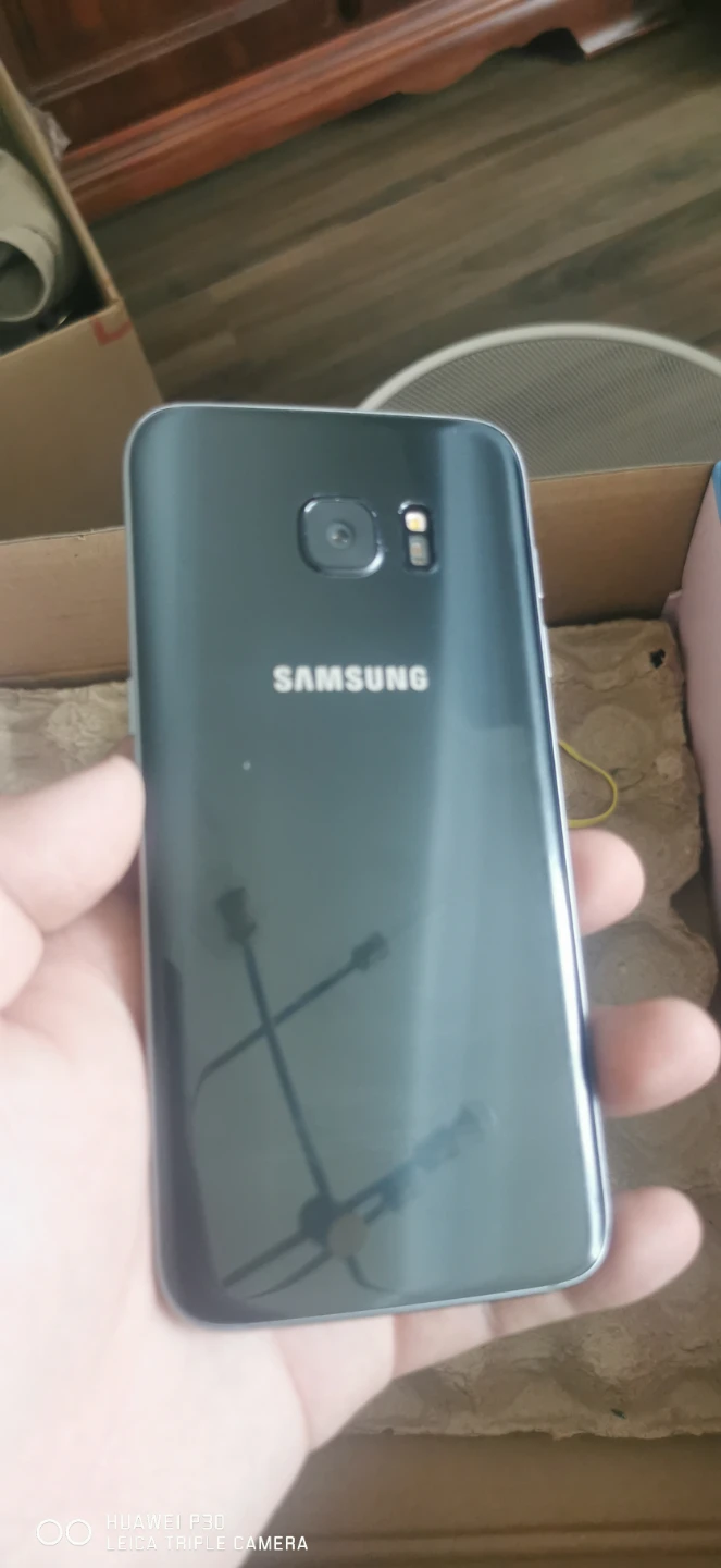 Samsung Galaxy S7 Edge Smartphone