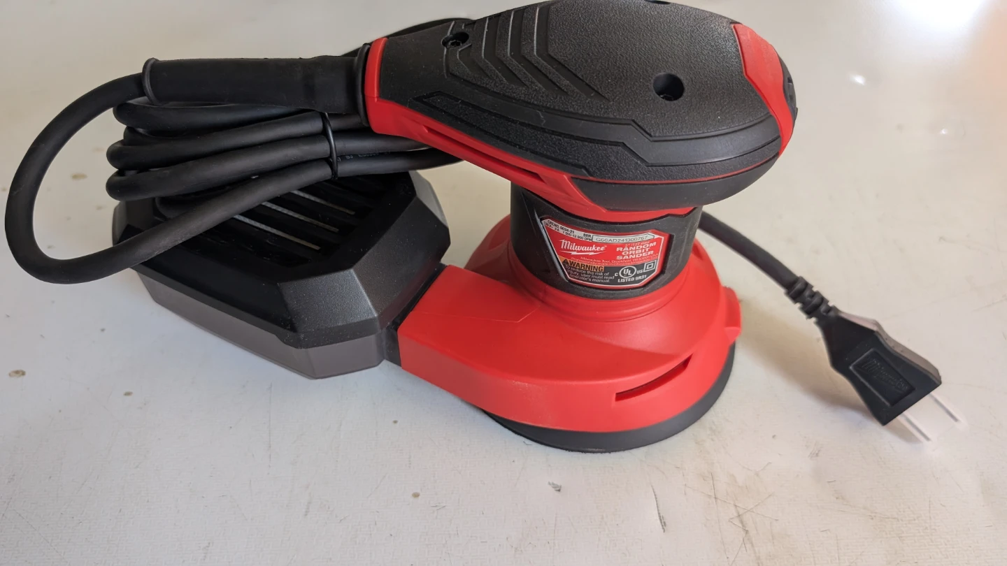 Milwaukee 5" Random Orbit Sander