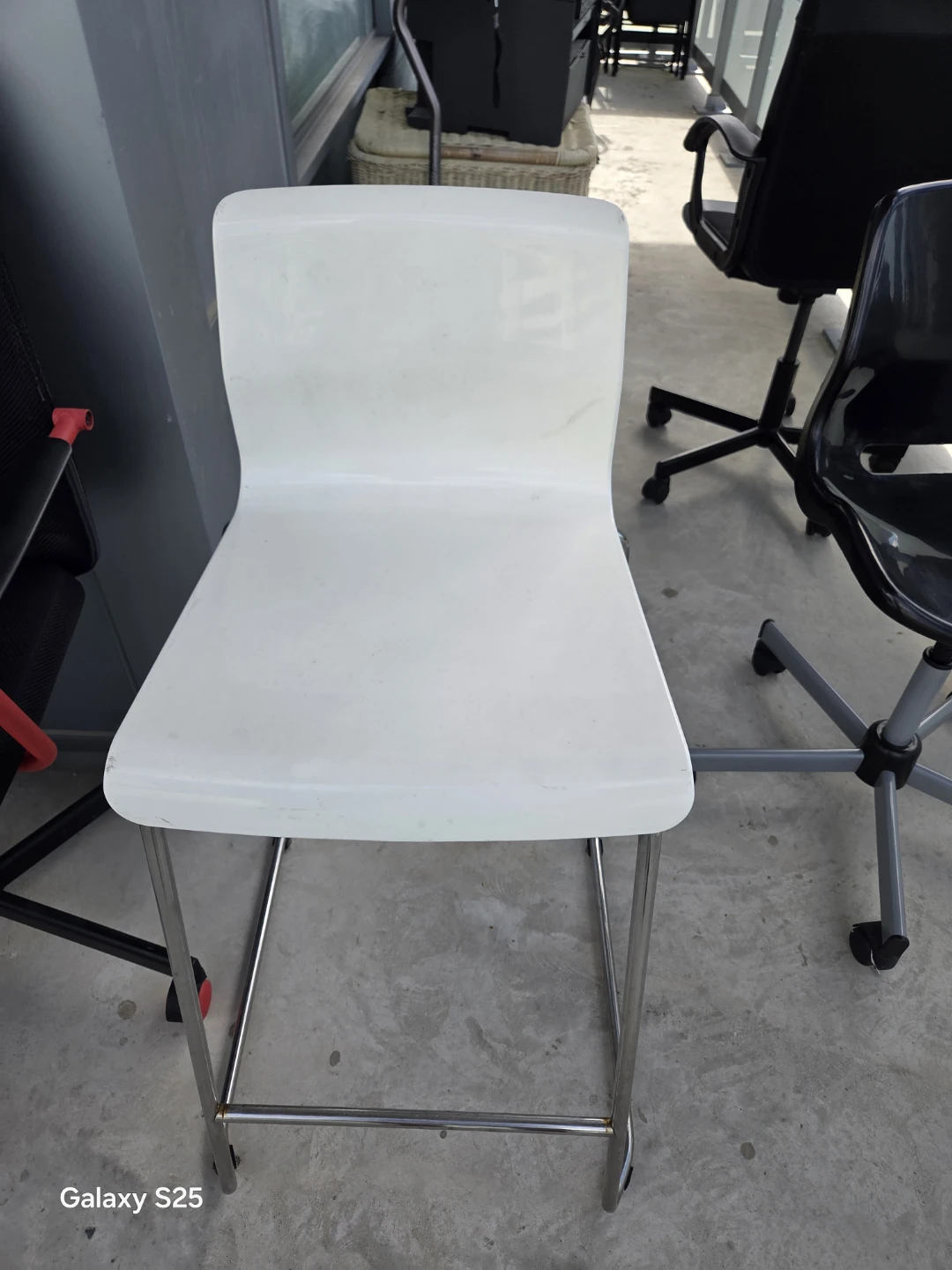 White Bar Stool - photo 2