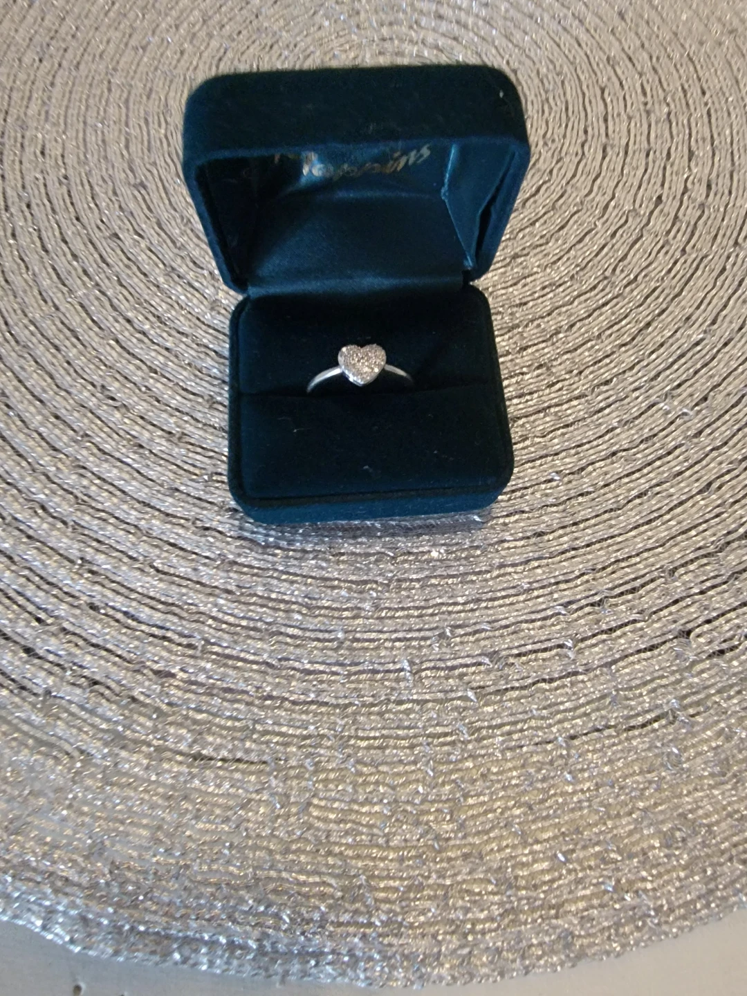 Heart Shaped Ring with Diamonds in Box - photo 4