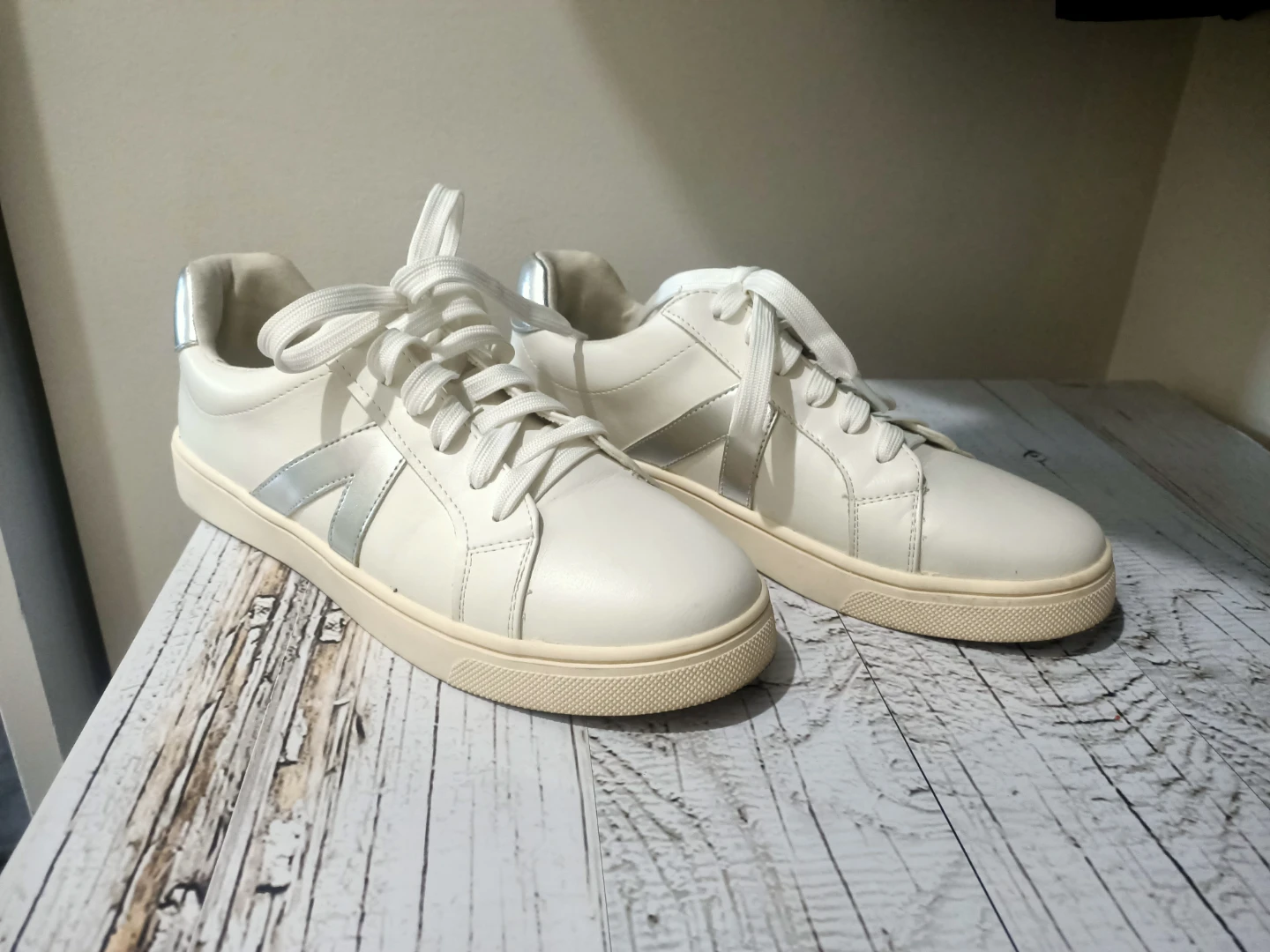 White and Silver Sneakers MIA - photo 2