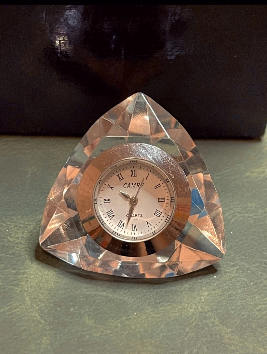 Camry Quartz Clock with Music Box and Crystal Cube - photo 2