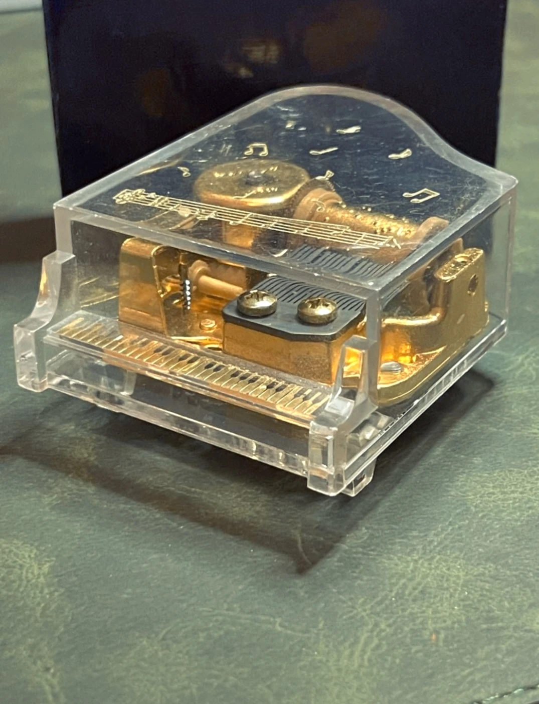 Camry Quartz Clock with Music Box and Crystal Cube - photo 3