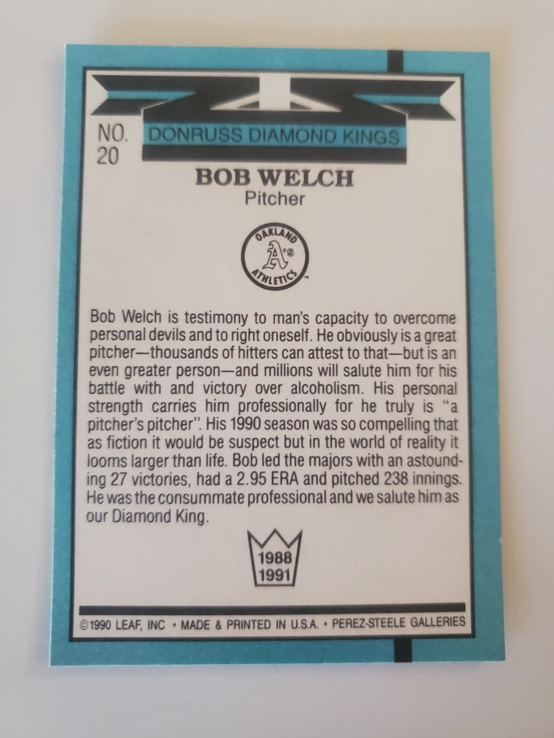 1990 Donruss Diamond Kings Bob Welch Baseball Card - photo 2