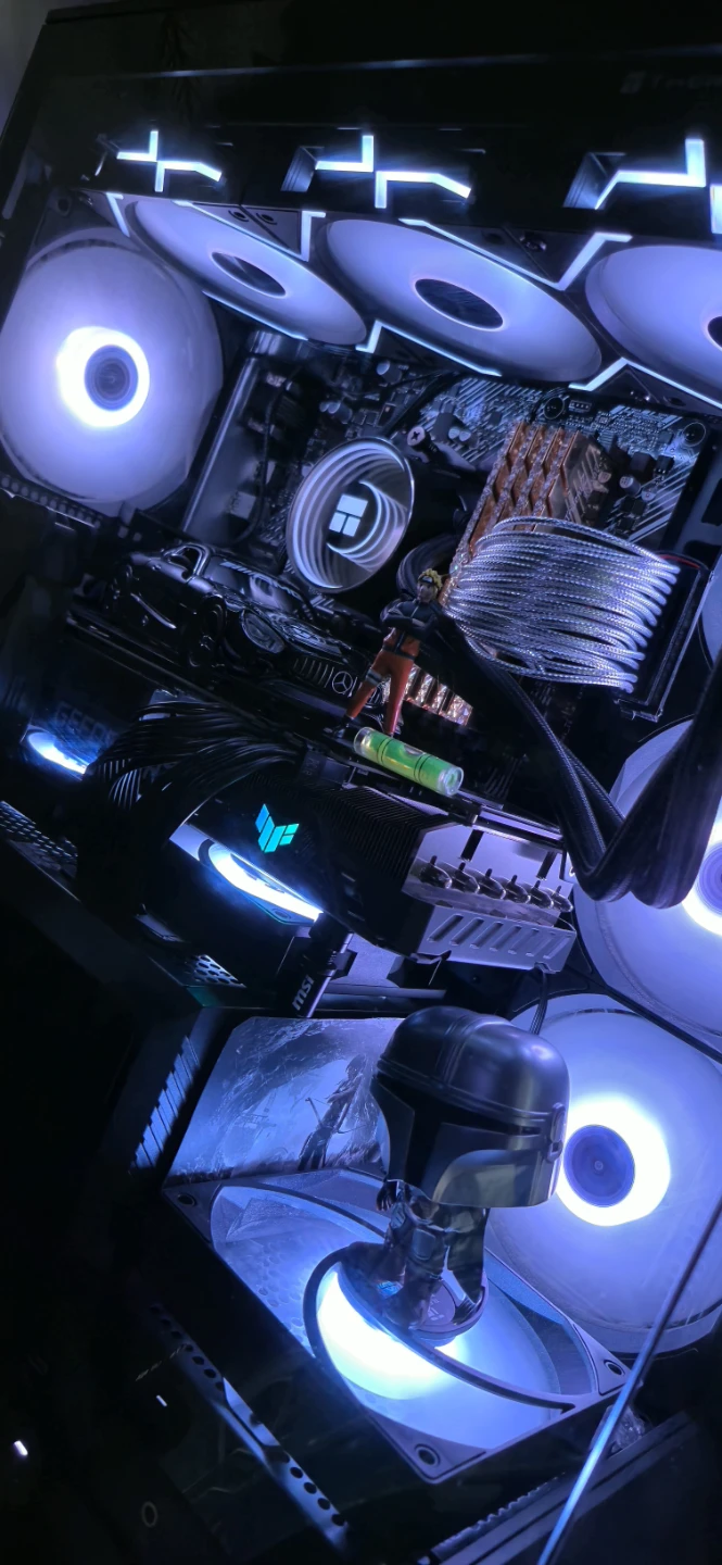 Custom Gaming PC Build 1500$ OBO