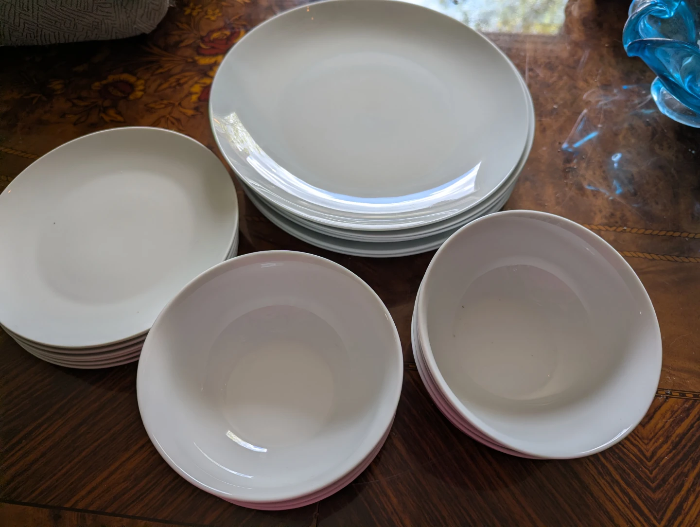 White Ceramic Dinner Plates and Bowls Set