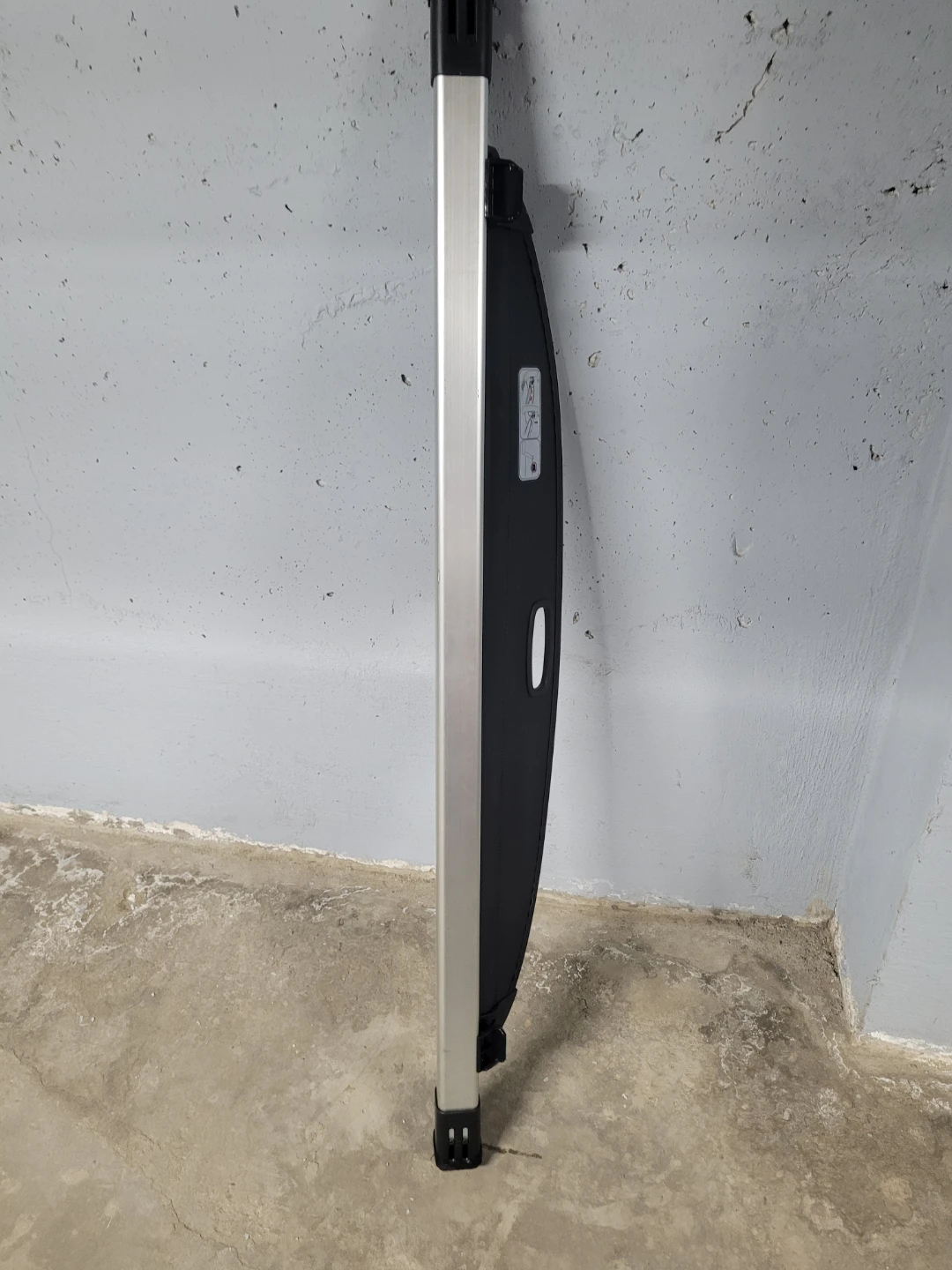 Car Trunk Cargo Cover - photo 2