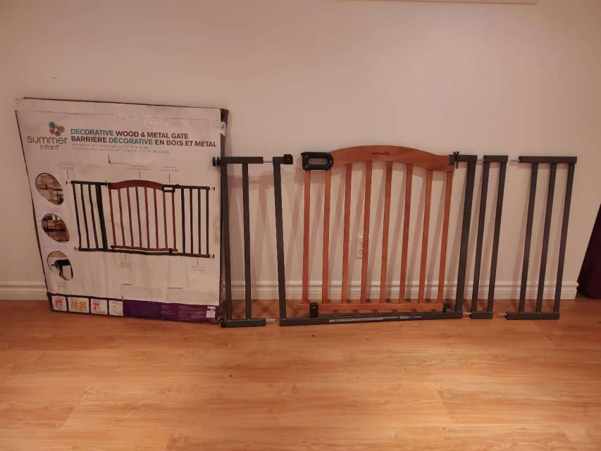 Summer Infant Decorative Wood & Metal Gate