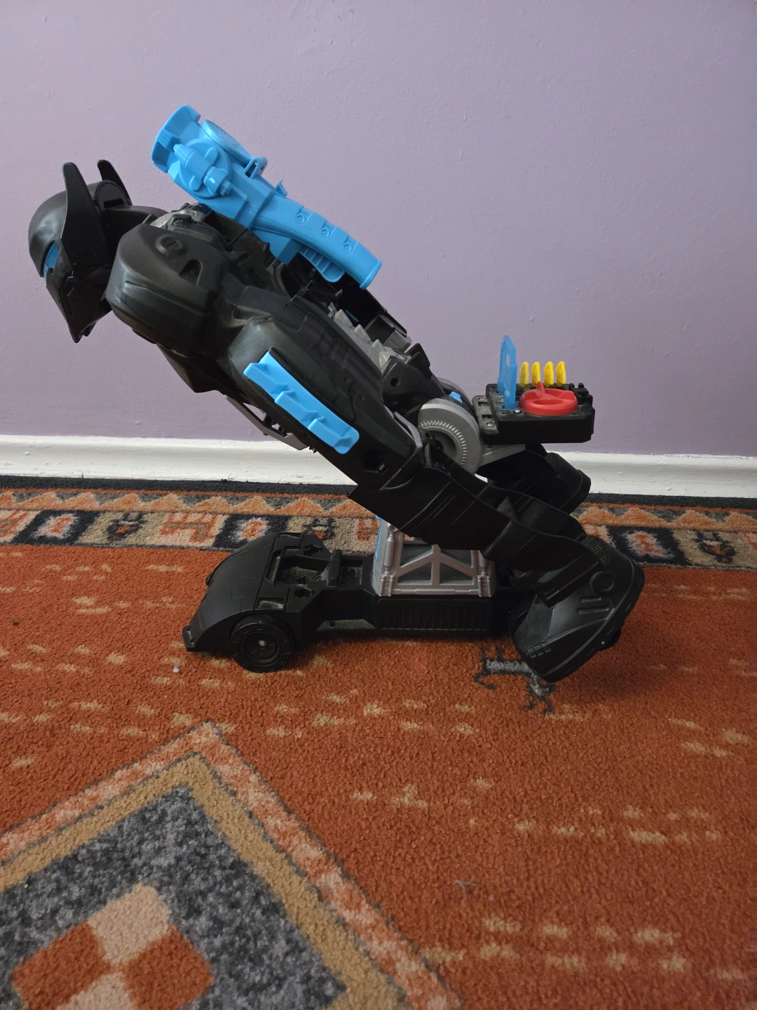 Batman Remote Control Robot Toy - photo 5