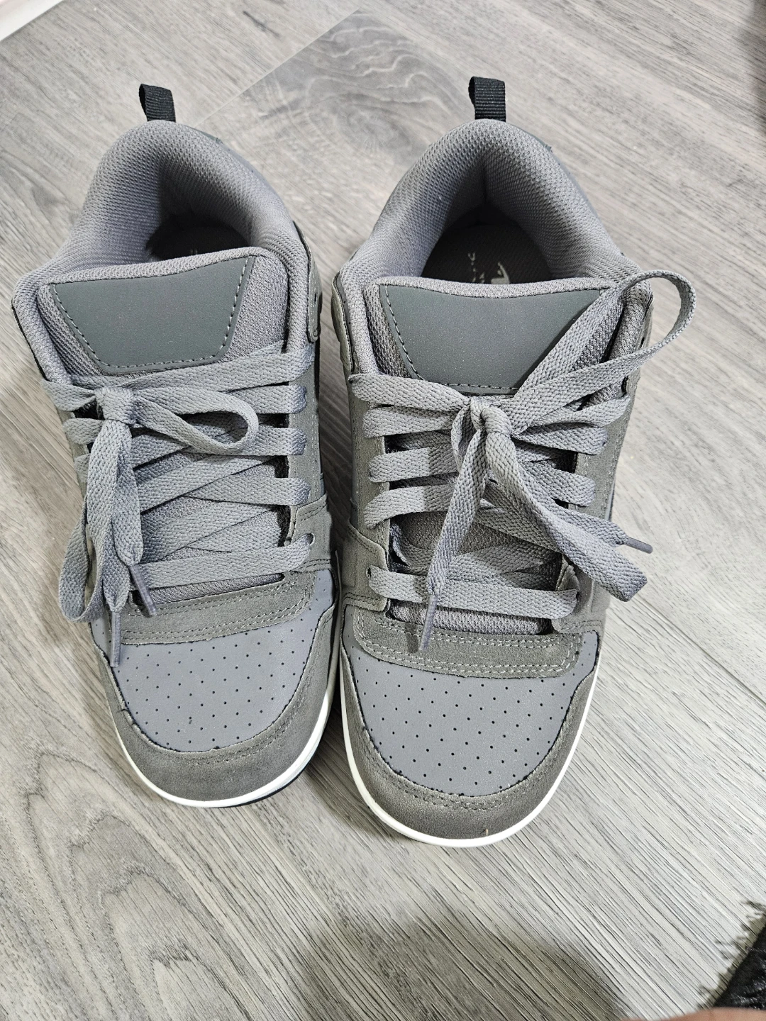 Grey Skate Shoes - photo 5