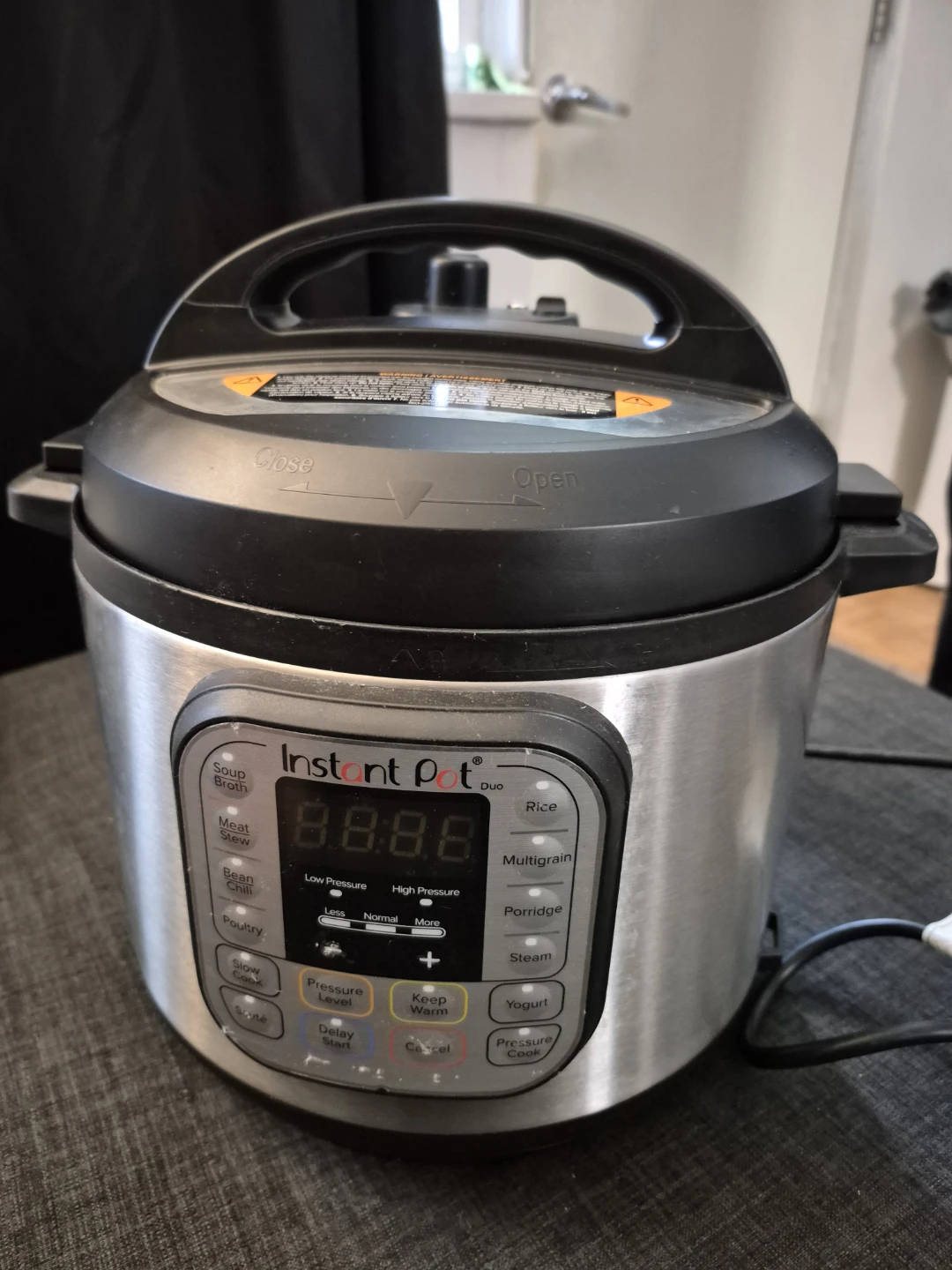 Instant Pot Duo 7-in-1 Electric Pressure Cooker