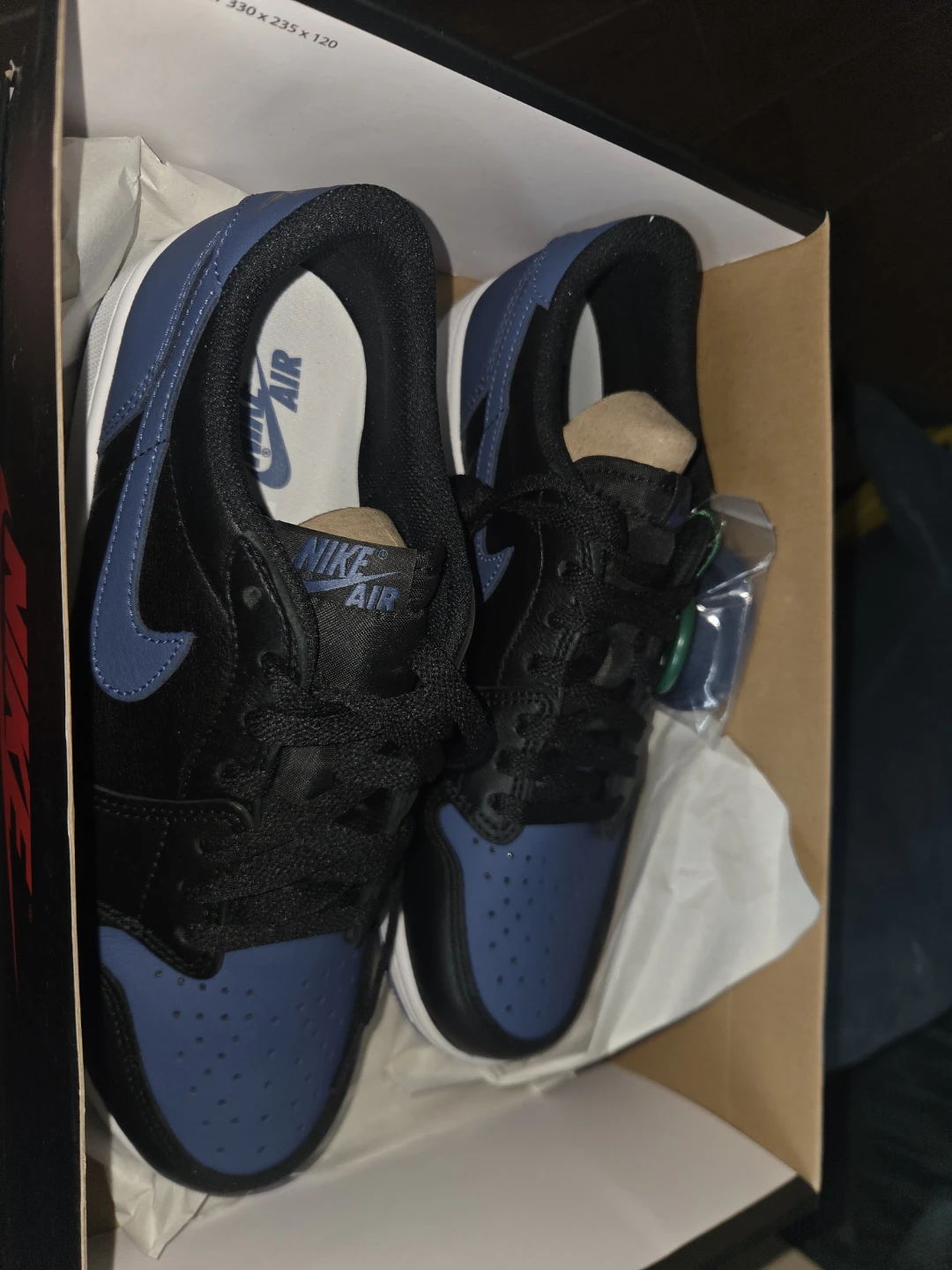Nike Air Jordan 1 Men's Size 9.5 - photo 2