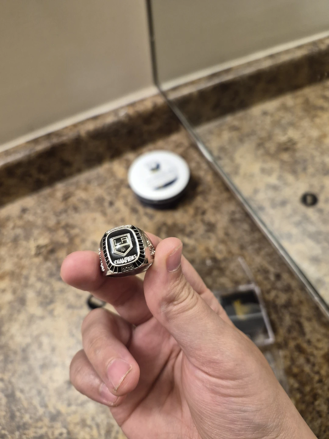 Los Angeles Kings 2014 Stanley Cup Champions Ring Replica