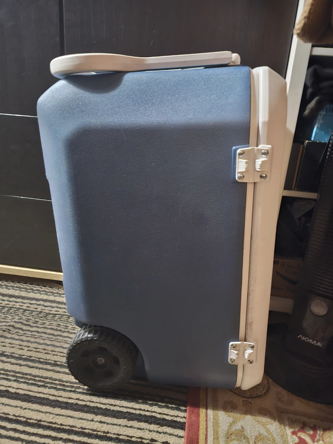 Coleman Wheeled Cooler - photo 4