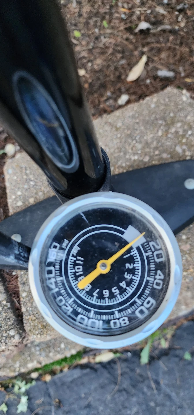 Vibrelli Floor Bike Pump with Gauge - photo 5