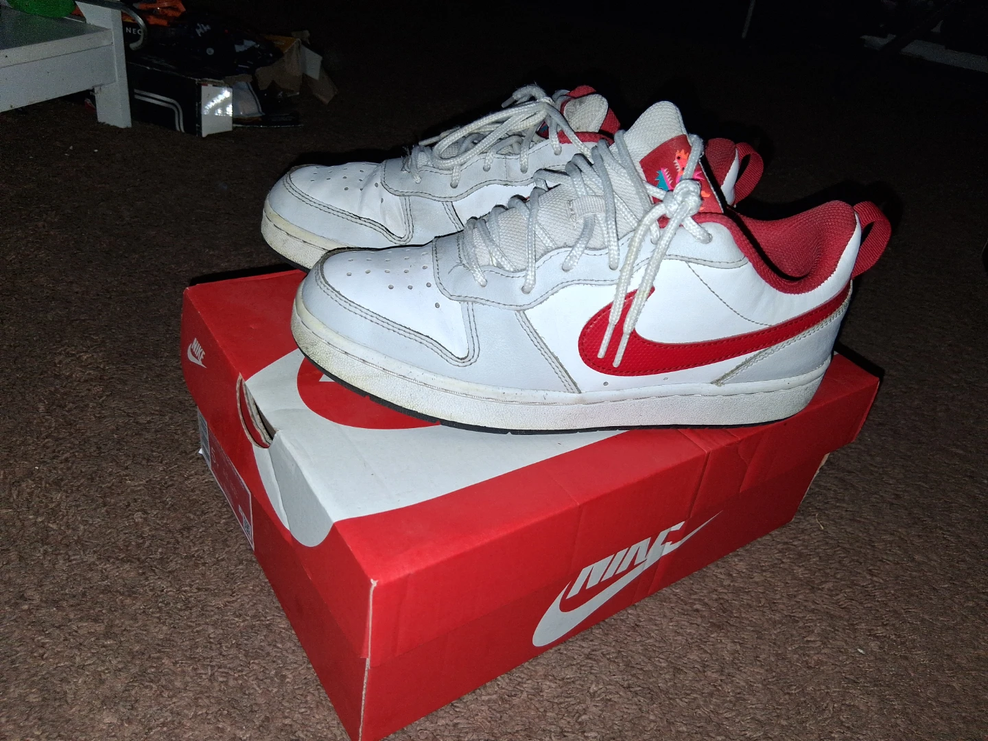 Nike White and Red Sneakers