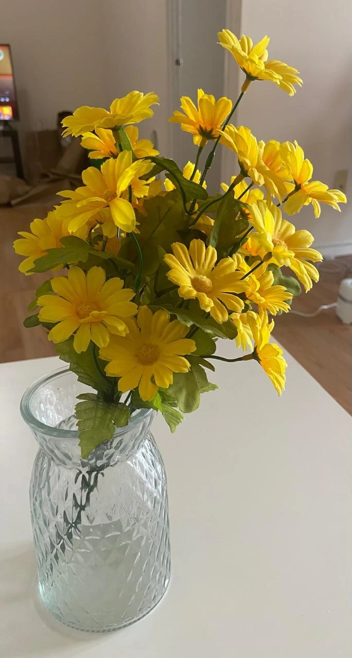 Yellow Artificial Daisy Flowers in Glass Vase