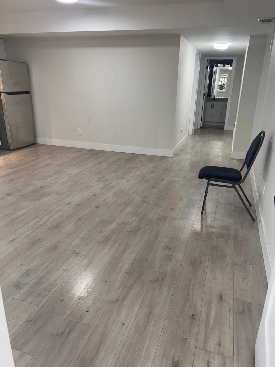2 Bed 1 bath Basement for Rent - photo 2