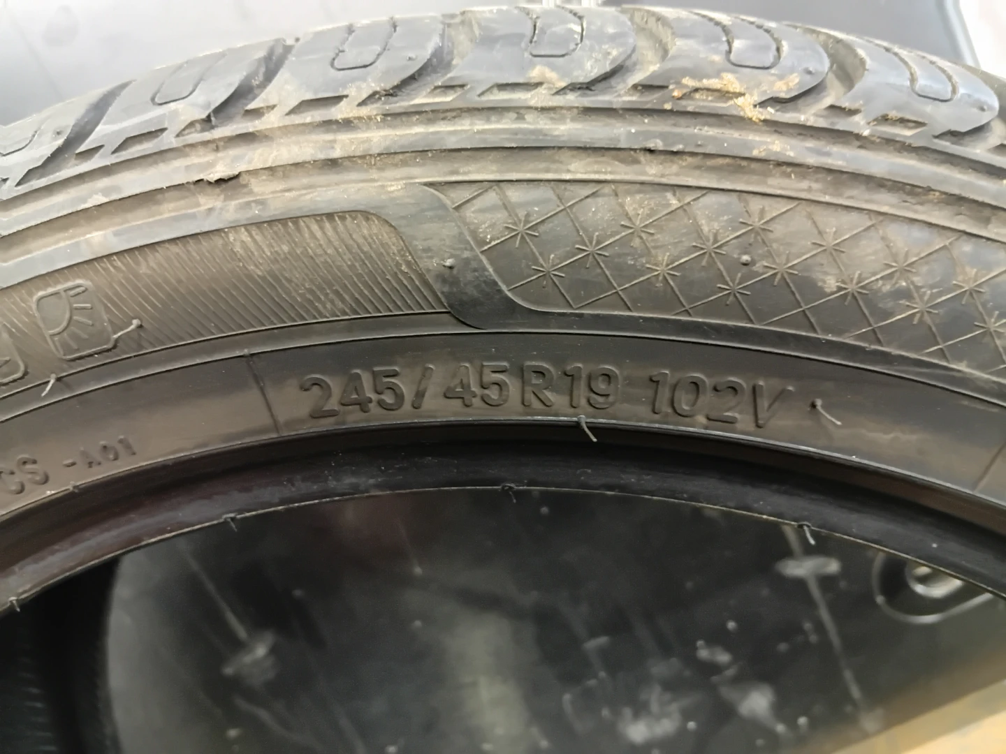 TOYO Celsius 245/45R19 M&S rated all season Tires