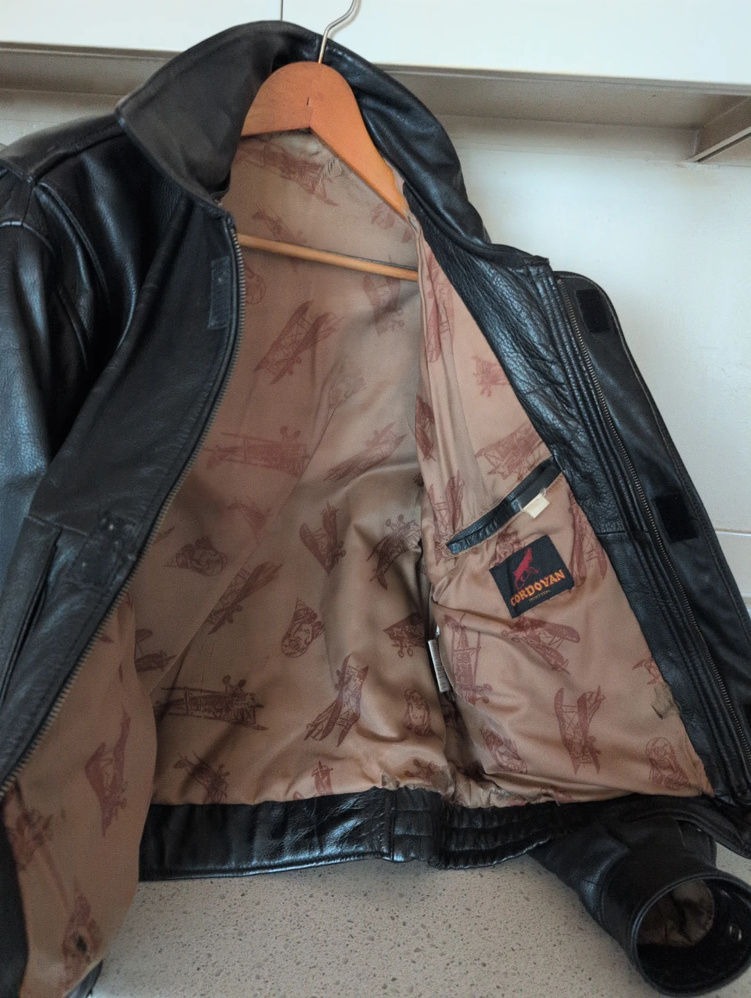Cordovan Black Leather Bomber Jacket - photo 2