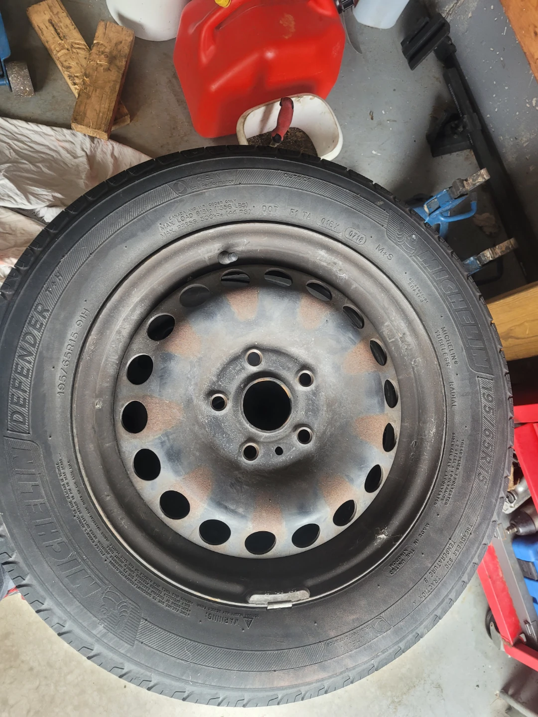 4 Tires ,Defender Tire on Rim 195/65R15 for Audi or WW - photo 2