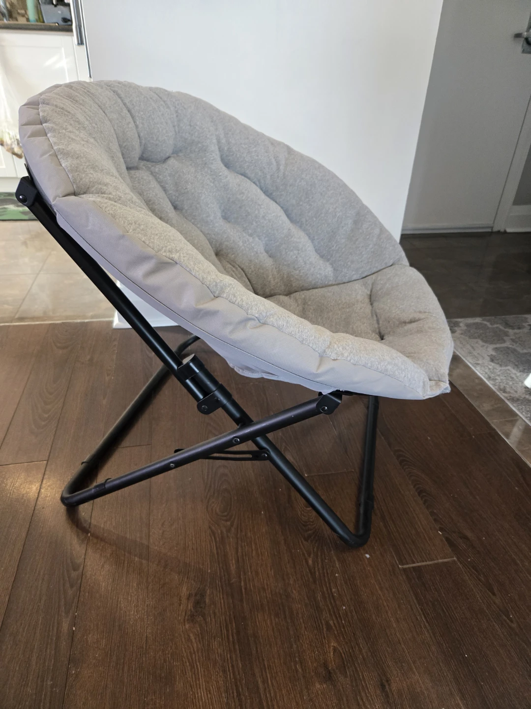 Oversized Saucer Chair