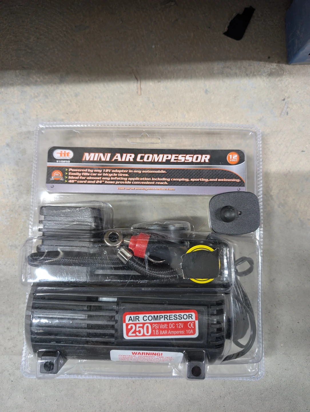 GSH Mini Air Compressor 12V DC 250 PSI