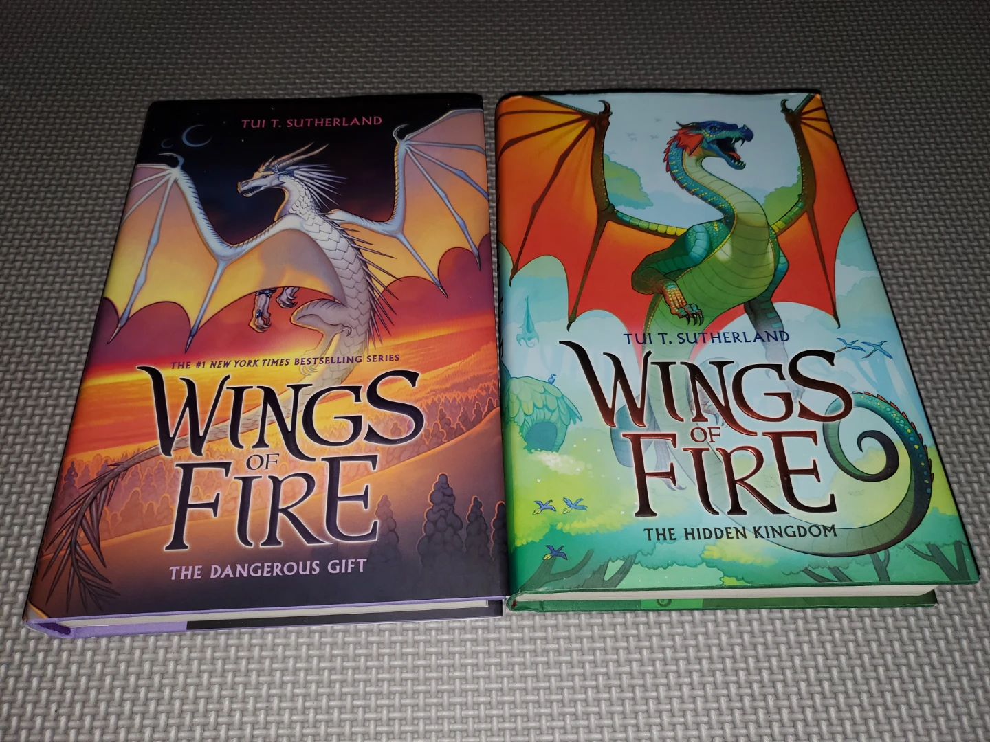 Wings of Fire Books: The Dangerous Gift & The Hidden Kingdom