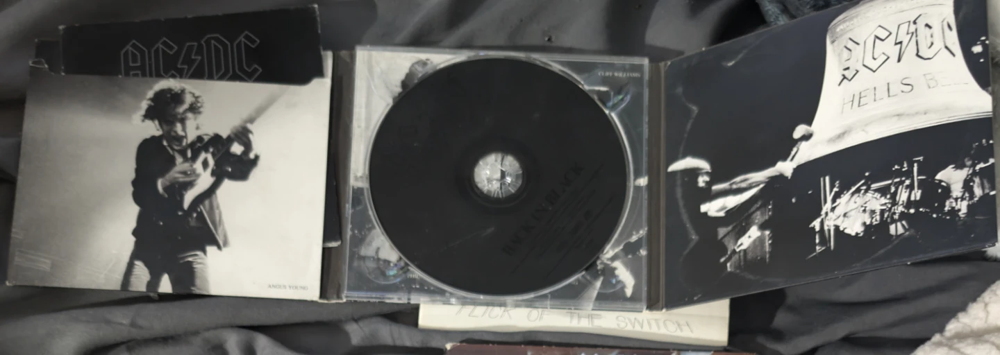 AC/DC 4 CD Set: Back in Black, Flick Switch, Voltage, Blow Up - photo 3