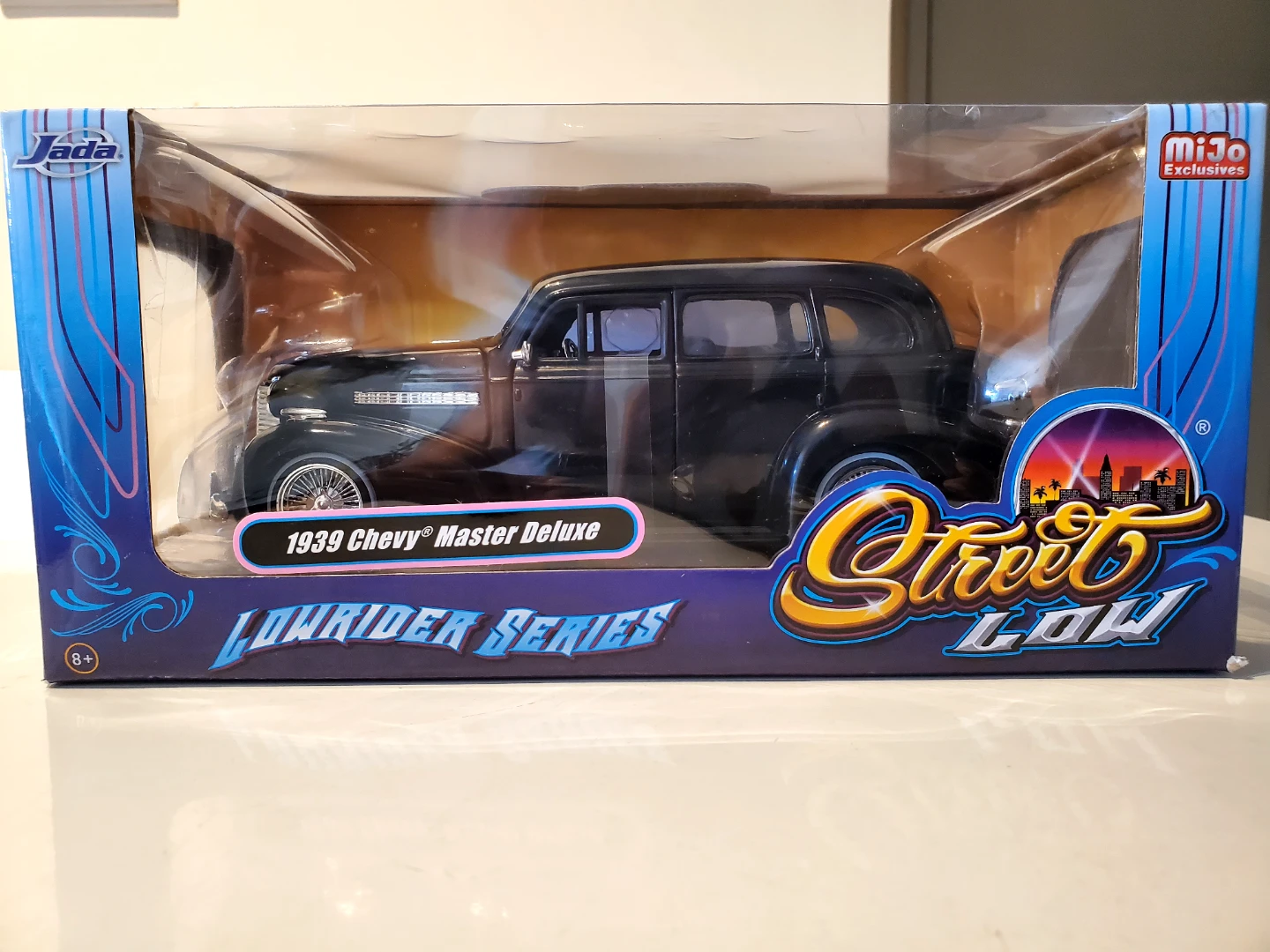 1939 Chevy Master Deluxe Lowrider Diecast Car