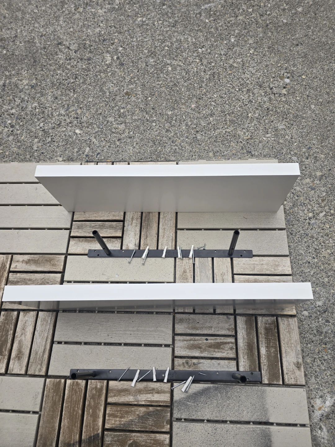 Floating wall-mounted shelves - photo 4