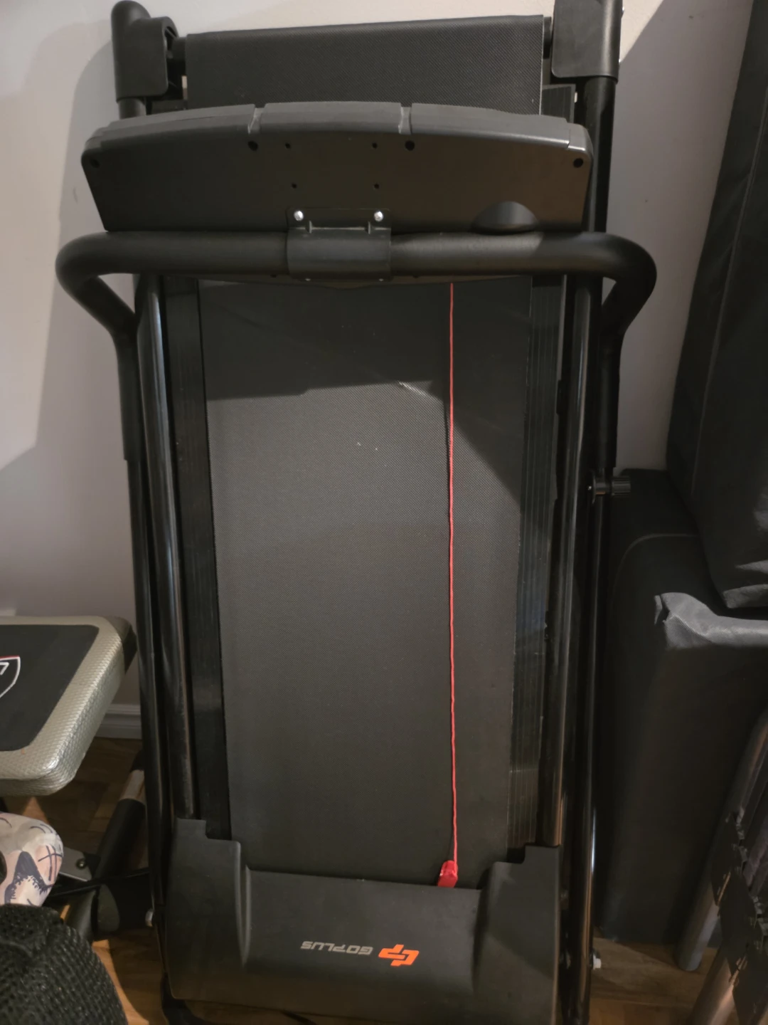 GO PLUS Treadmill