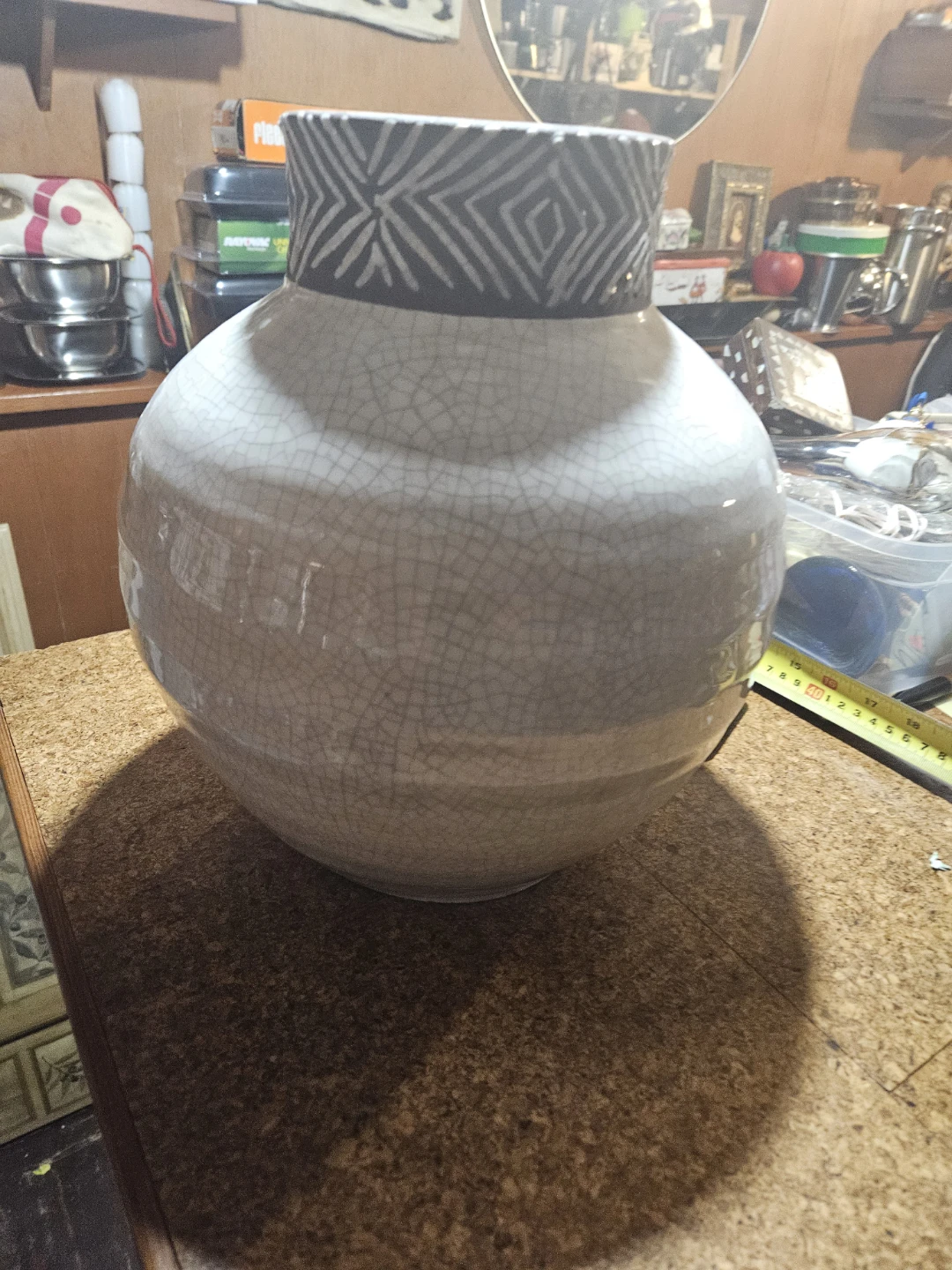Large Cracked Ceramic Vase with Geometric Pattern - photo 5