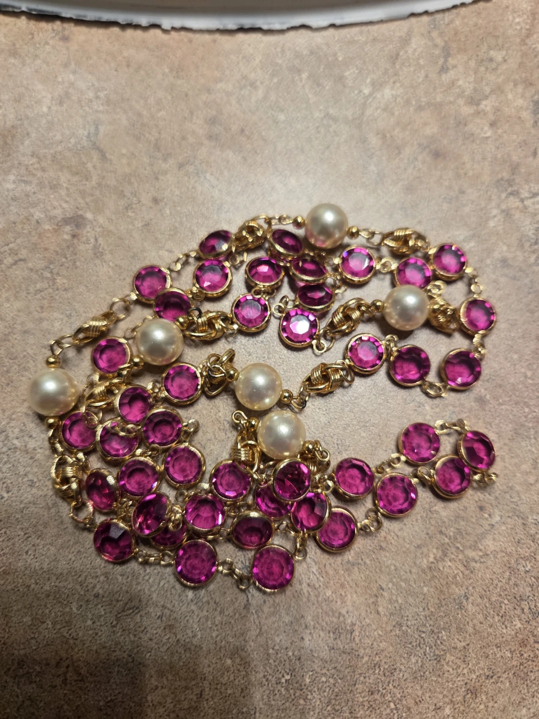 Gold Tone Necklace with Pink and Pearl Beads - photo 3