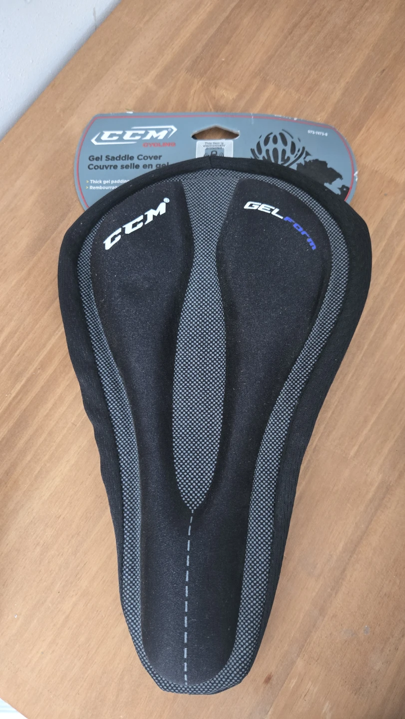 [NEW] CCM Gel Saddle Cover