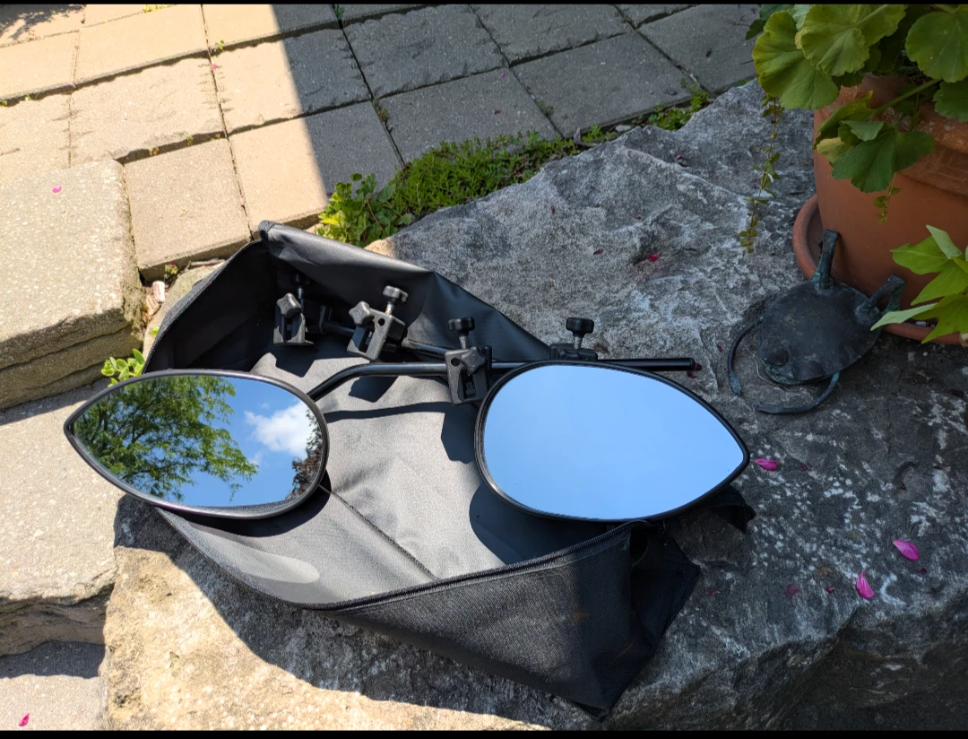 TOWING MIRRORS (as new)
