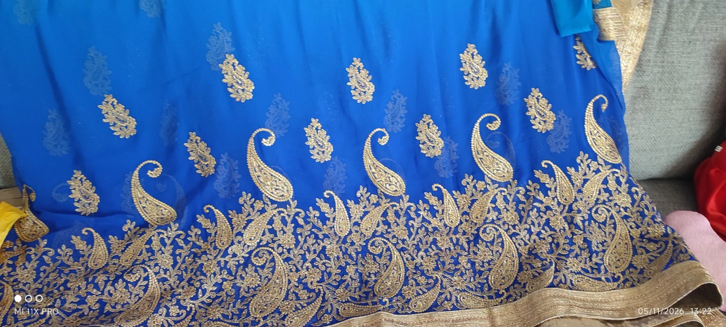 Blue & Gold Embroidered Saree - photo 2
