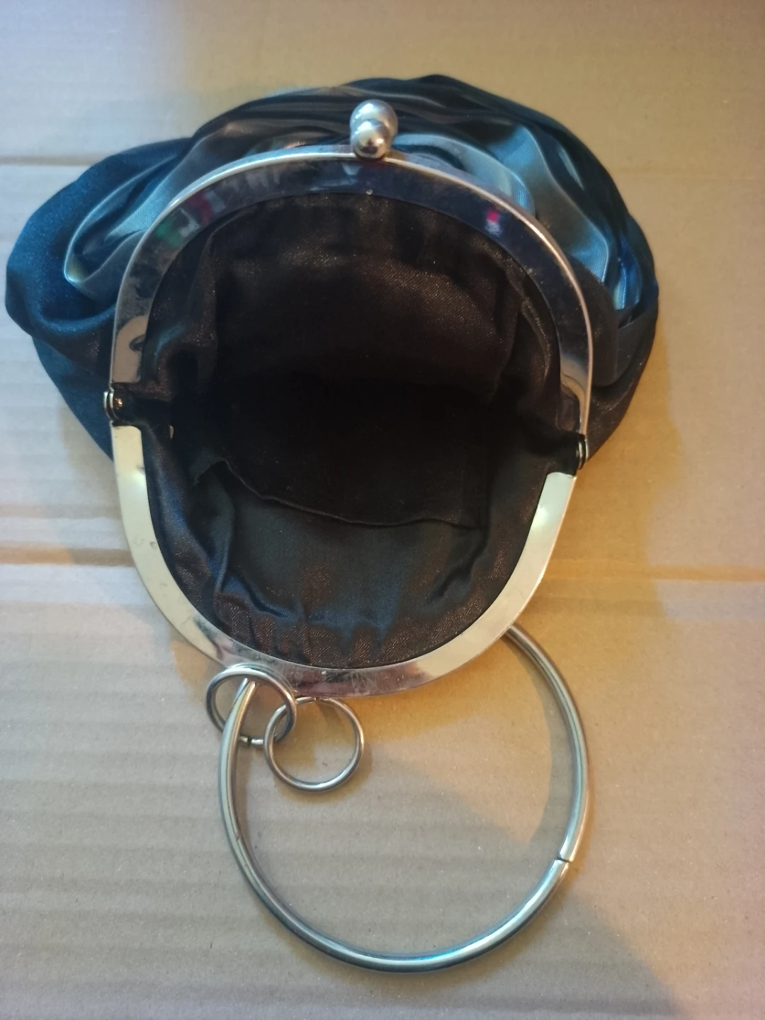 Black Evening Clutch with Ring Handle - photo 2