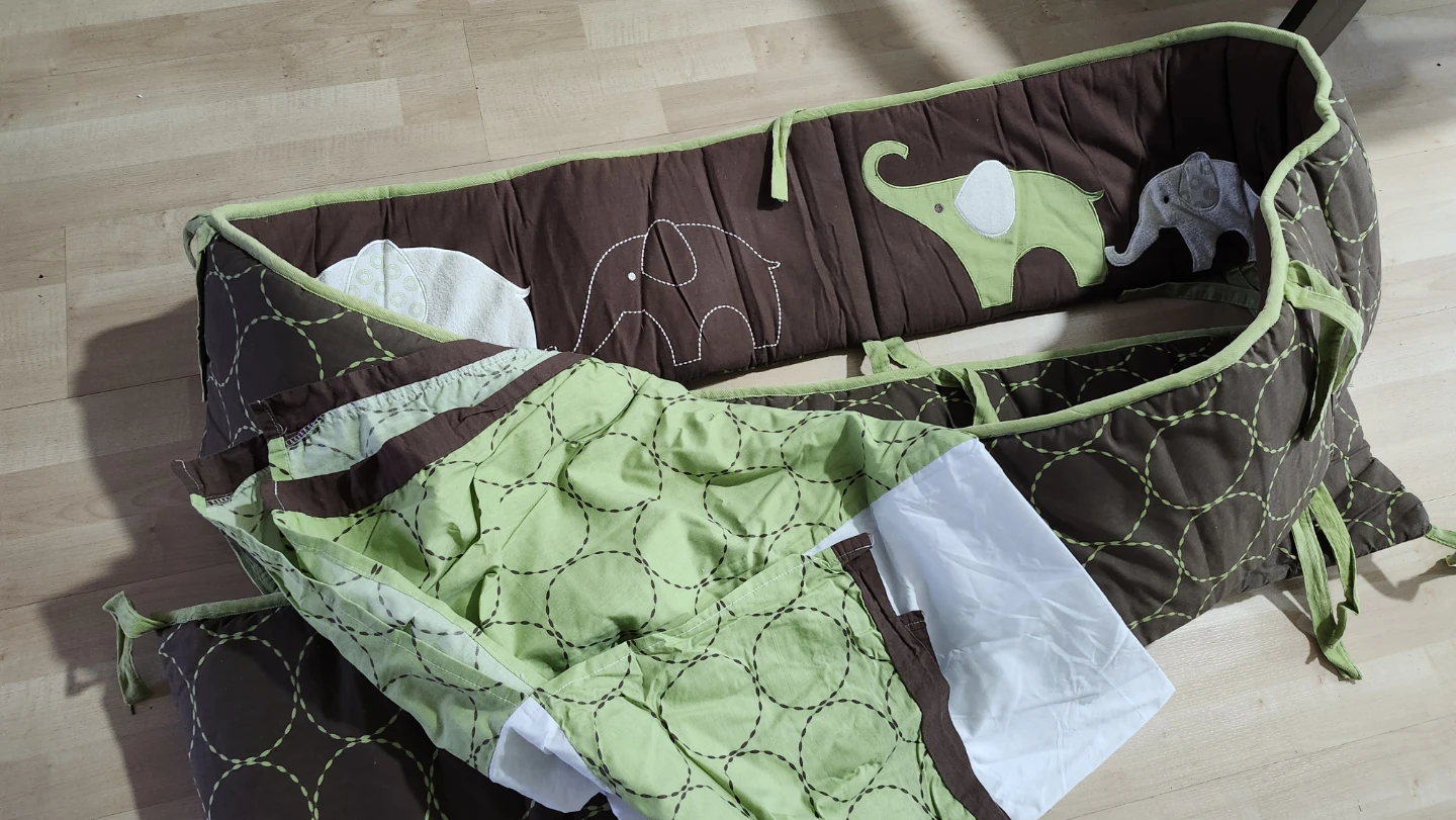 Baby Crib Bumper with Fitted Sheet - photo 2