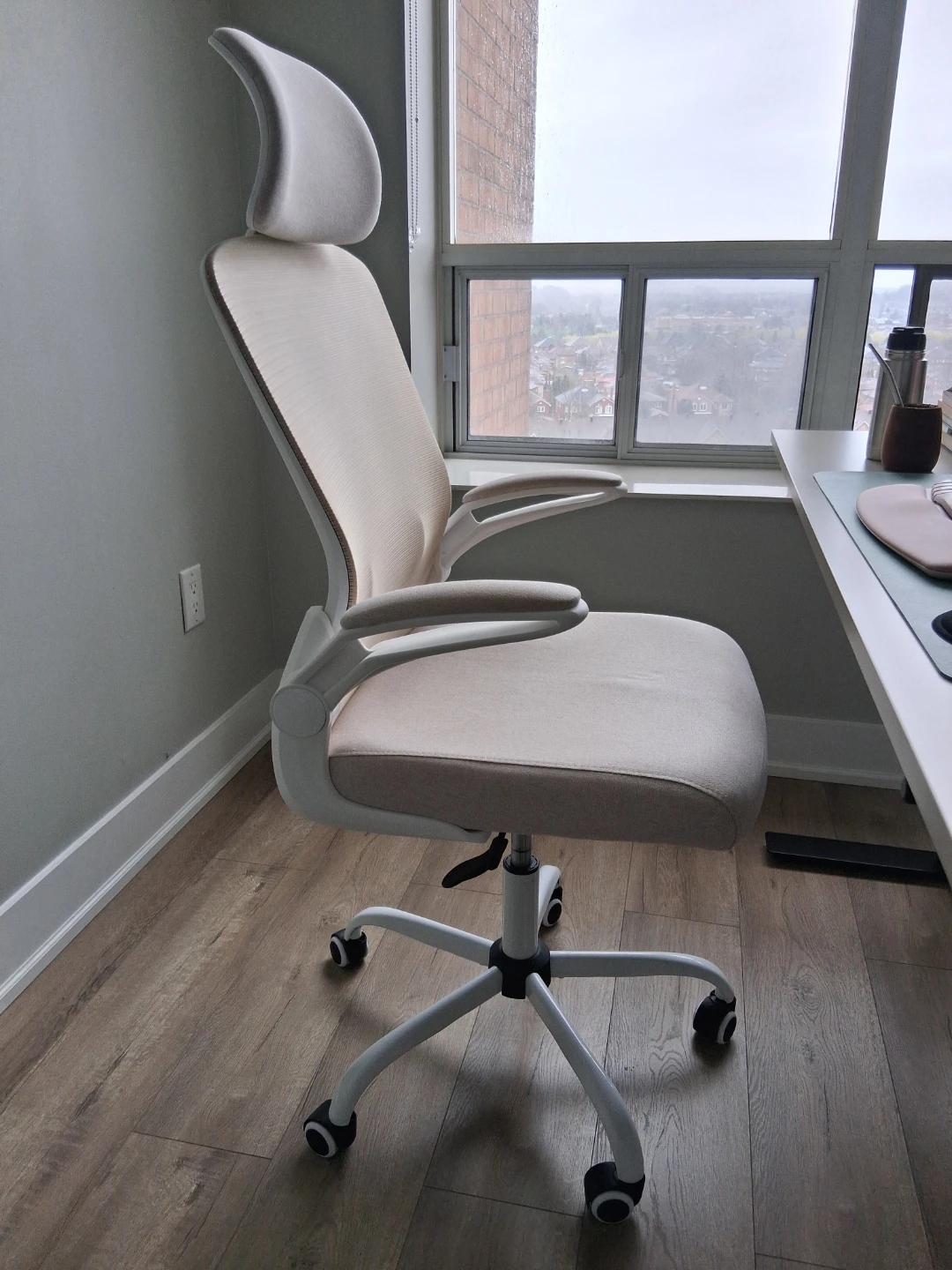 Standing Desk + Ergonomic Office Chair - photo 4