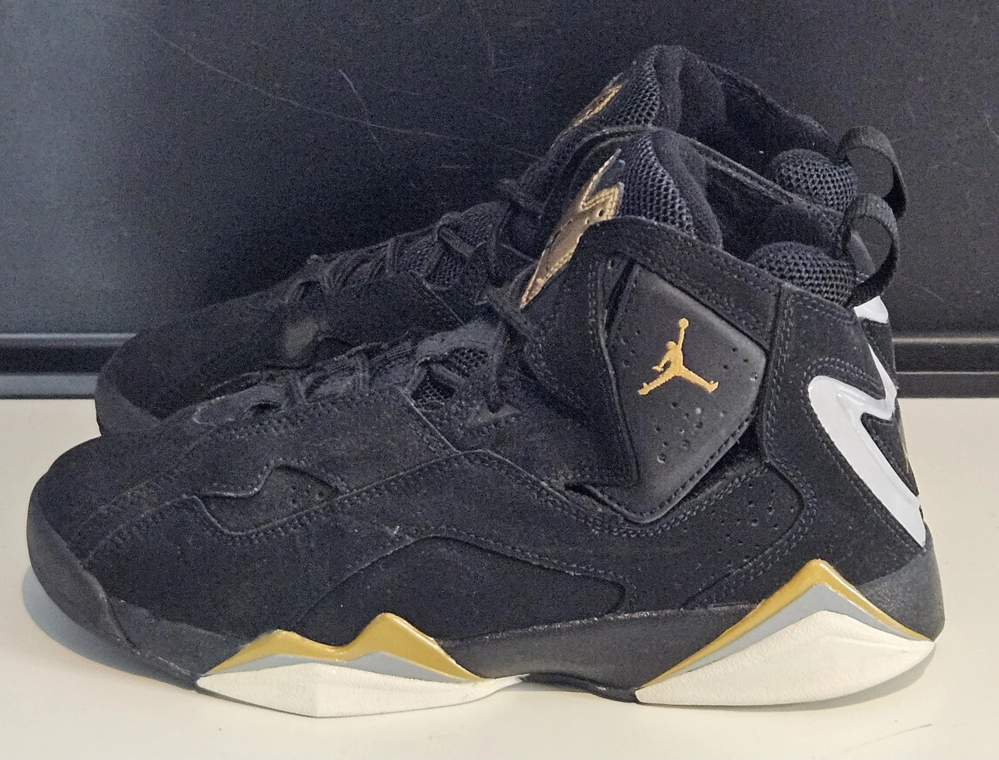Jordan True Flight Basketball Shoes (Youth) - photo 2