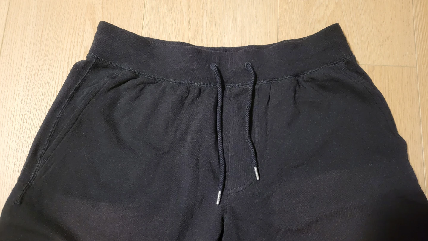 UNIQLO Black Sweat Shorts Size S - photo 2