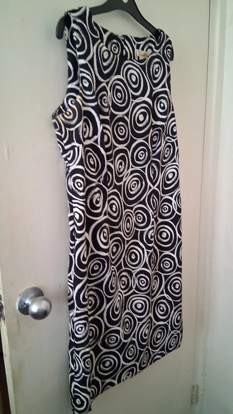 Tradition Black & White Swirl Pattern Sleeveless Dress Size 12 - photo 3