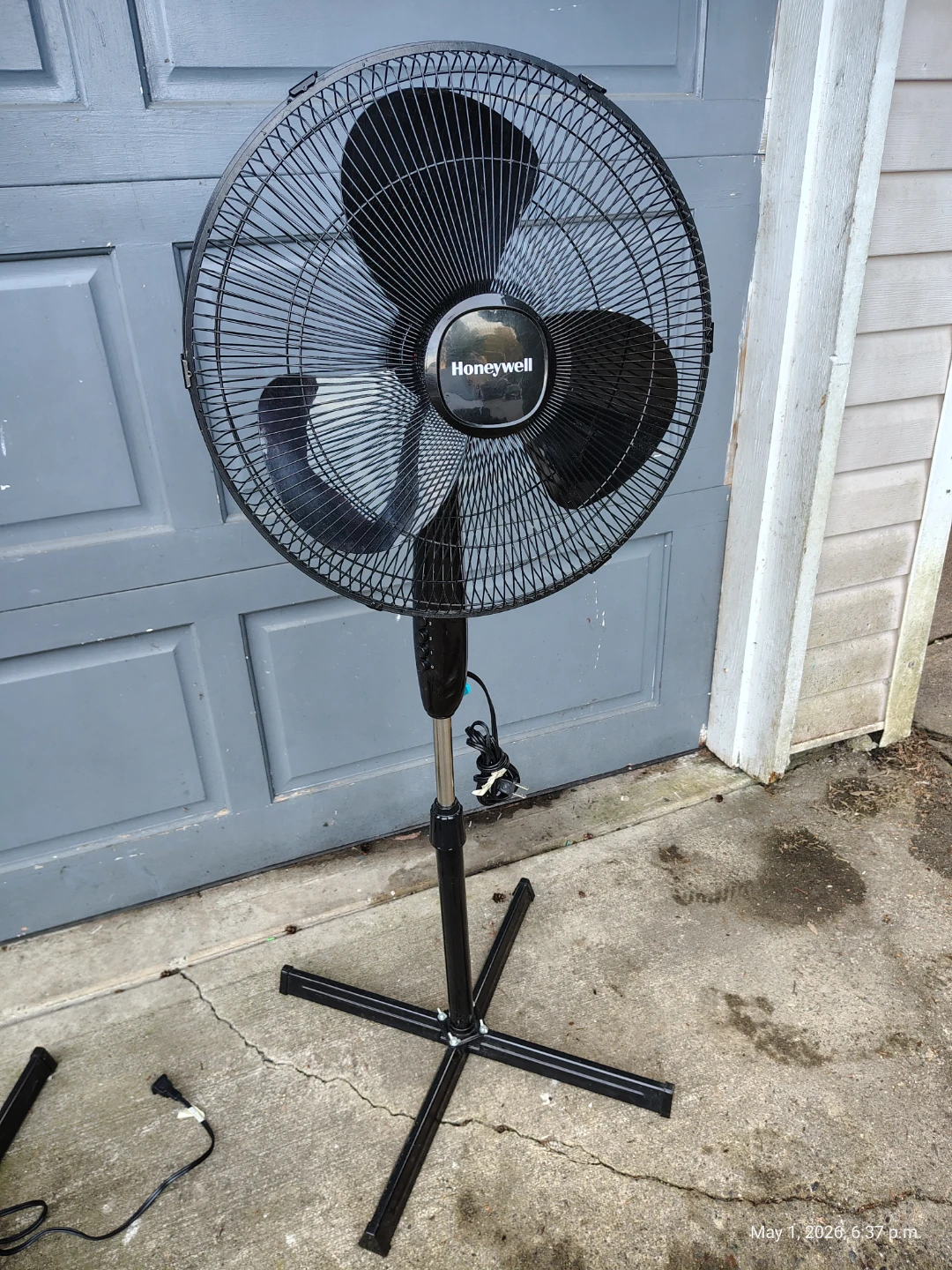 Honeywell 16 inch QuietSet Premium Pedestal Fan
