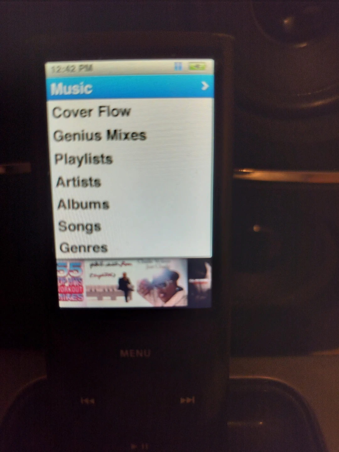 Apple iPod Nano 5th Gen (Black) - photo 3