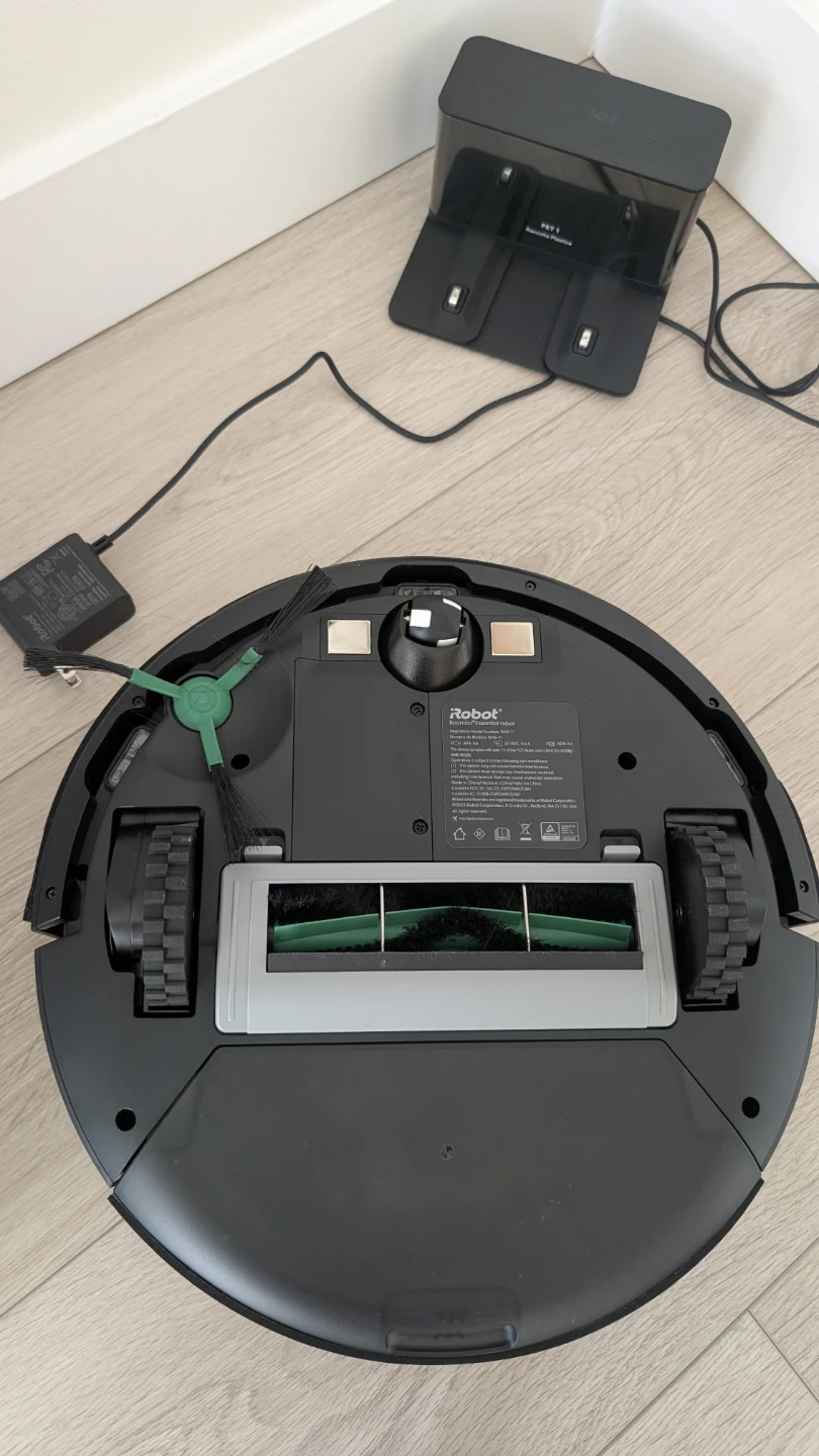 iRobot Roomba Vac Essential (Q011) - photo 3