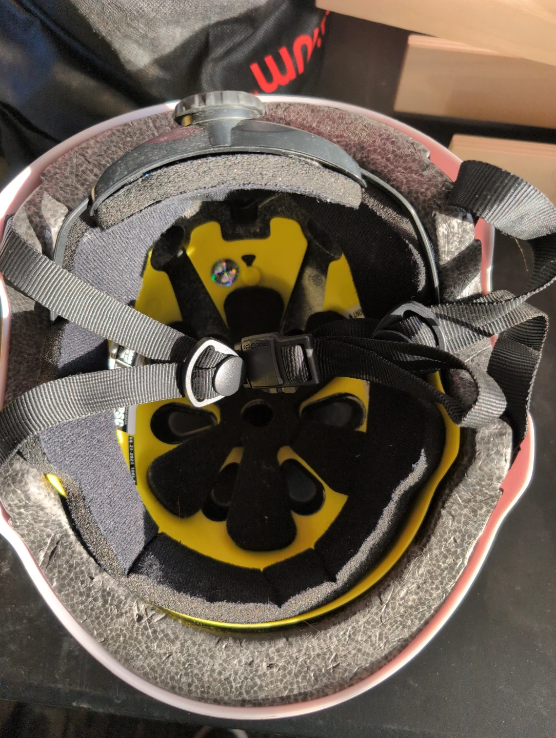 Nutcase MIPS Helmet - photo 4
