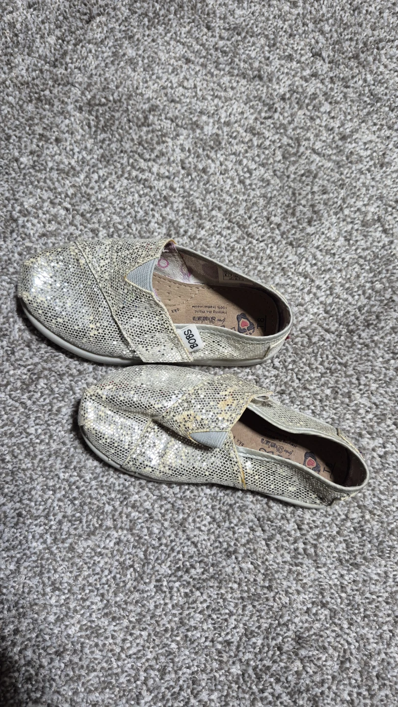 Bobs from Skechers Glitter Slip-On Shoes Size T8 - photo 2